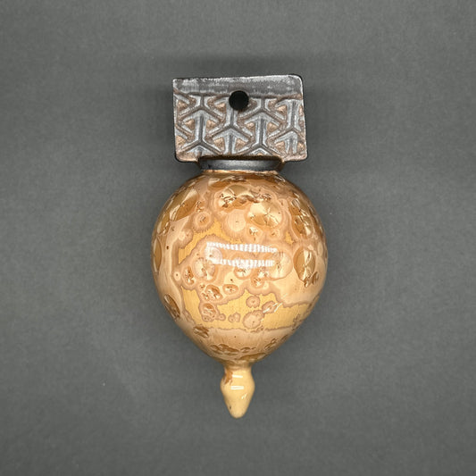 Wu-Lu Ornament in Hazelnut